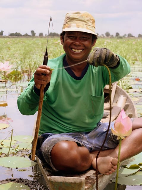 Siem Reap: Angkor Silk Farm & Lotus Silk Farm With Transfers - Overview of the Tour