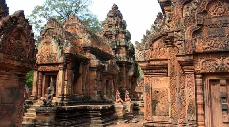 Siem Reap: Banteay Srey and Kulen Mountain Private Day Tour - Detailed Itinerary