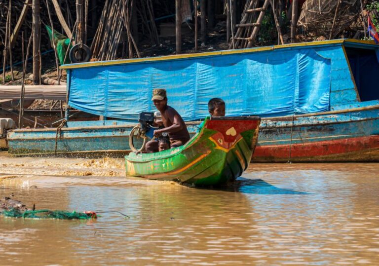 Siem Reap Floating Village Kampong Phluk Sun Set With Boat