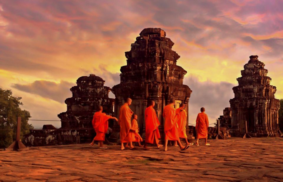 Siem Reap: Private Guided Day Trip to Angkor Wat With Sunset - Tour Overview and Details