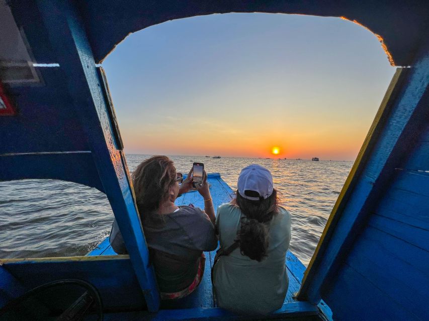 Siem Reap: Tonle Sap Sunset Boat Cruise With Transfers - Unique Features