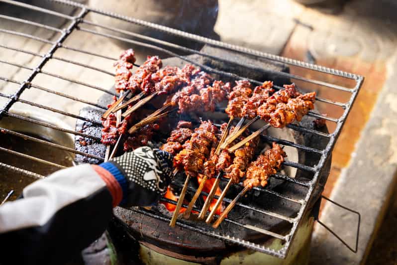 Siem Reaps Ultimate Street Food Tour by Tuk Tuk