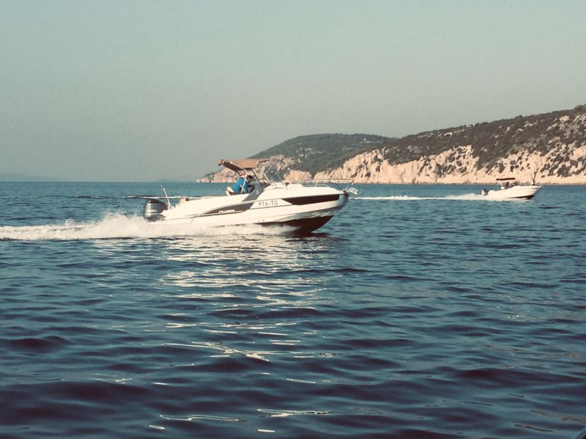 Speedboat Transfer From Hvar Town to Split Airport - Service Overview