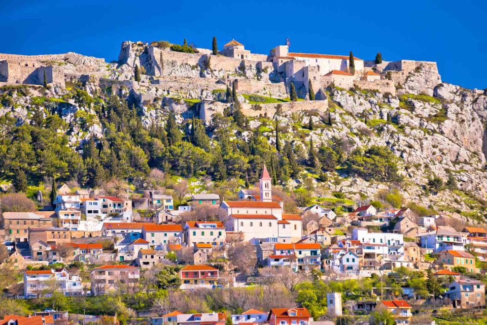 Split: Klis Sunset Sightseeing Bus Tour - Tour Overview