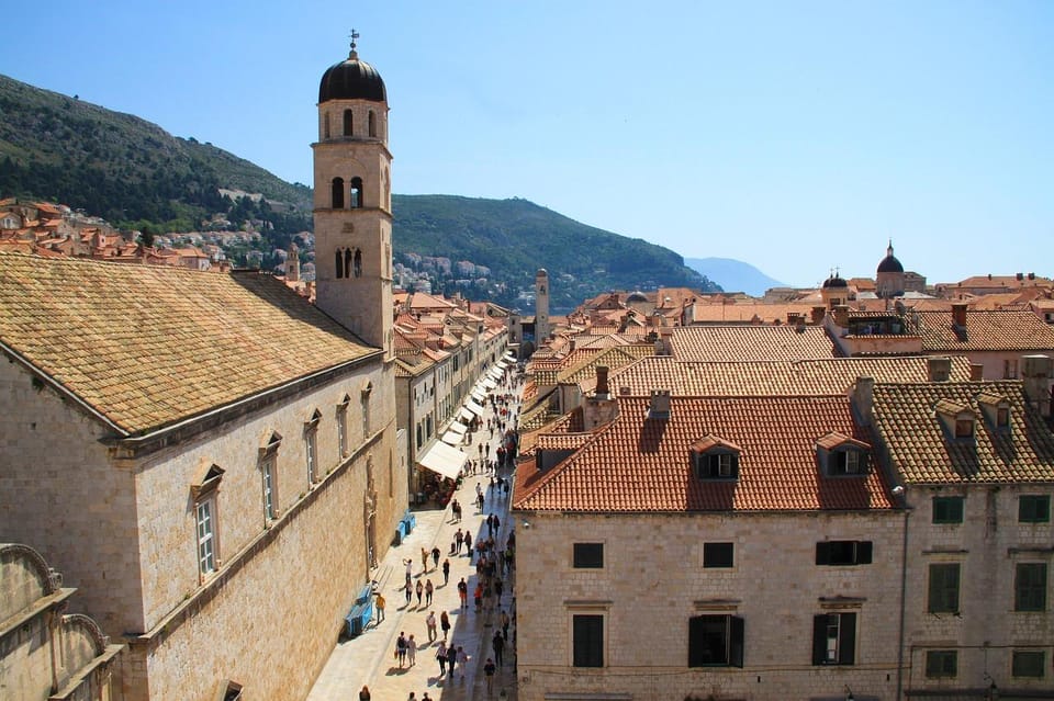 Split/Trogir: Private Luxury Transfer to Dubrovnik City - Overview of the Transfer Service