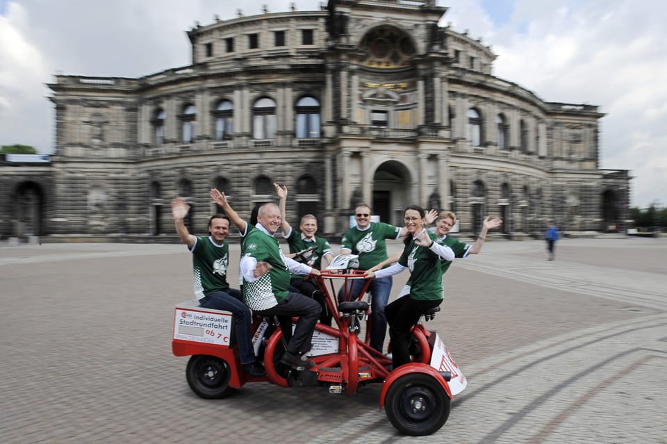 SRF CoBi | City Tour by ConferenceBike - Overview and Booking Information