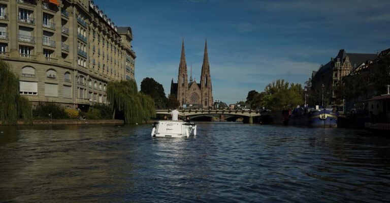 Strasbourg: Private City Sightseeing Boat Tour