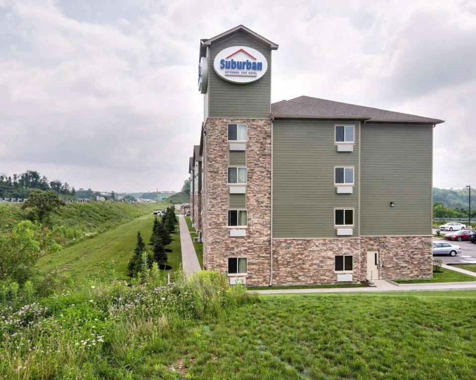 Suburban Studios Triadelphia – Wheeling at The Highlands Review