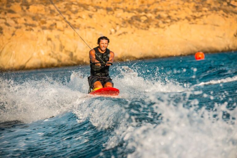 Super Paradise Beach: Kneeboarding Experience