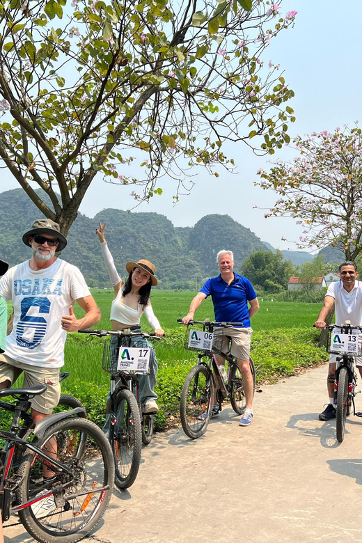 Tam Coc - Mua Cave - Hoa Lu - Biking Visit Local Family - Itinerary Highlights