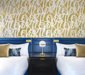 The Cosmopolitan Of Las Vegas - Overview and Location