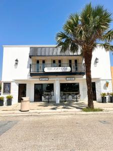 The Lighthouse Boutique Hotel - Hotel Location and Accessibility