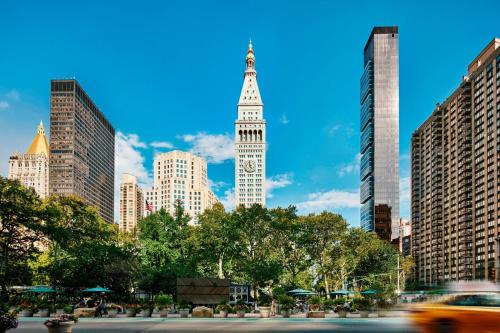 The New York EDITION - Dining Experiences on Site