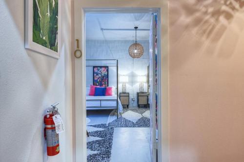 The Oleander Hotel Room 10 - Hotel Overview and Location