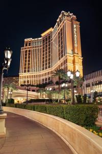 The Palazzo at The Venetian® - Overview and Location