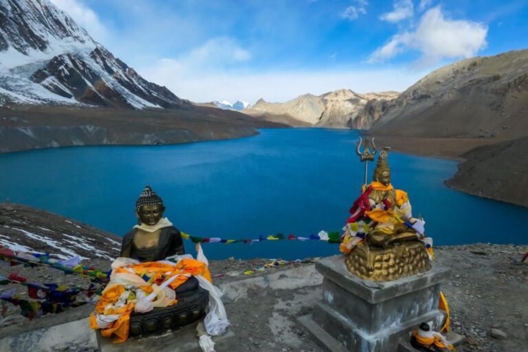 Thorong La Pass via Tilicho Lake