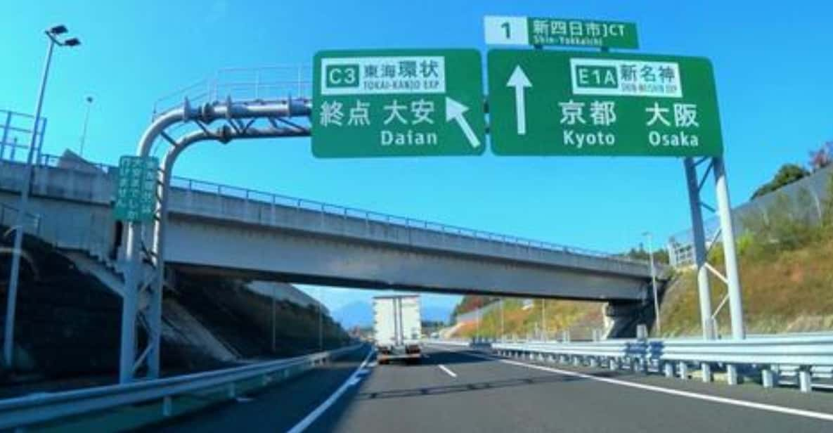 To/From Tokyo: Private Luxury Transfer To/From Kyoto (1 Way) - Driver and Accessibility