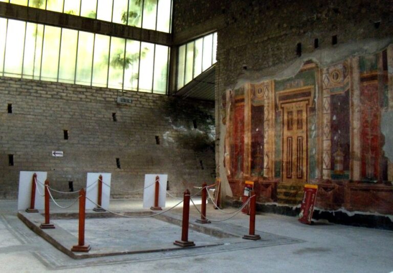 Torre Annunziata: Oplontis Entry Ticket With Audio Guide