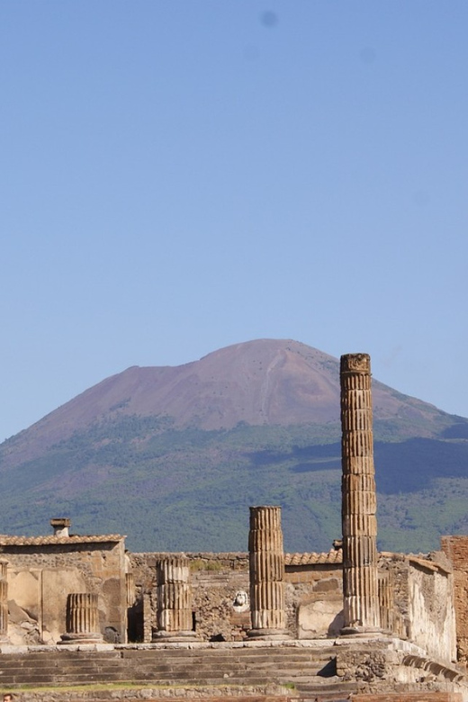 Tour De Three Pompei Regions a Digital Audioguide in English - House of the Moralist