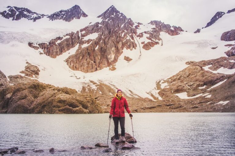 Trekking Vinciguerra Glacier and Tempanos Lagoon