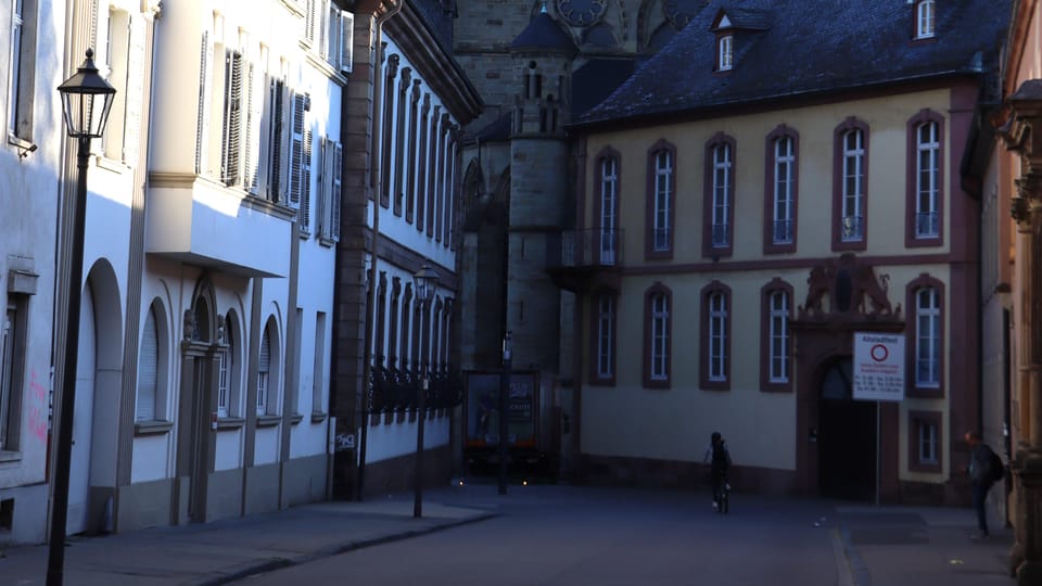 Trier: Early Morning Tour Without the Hustle and Bustle and With Less Noise - Tour Overview