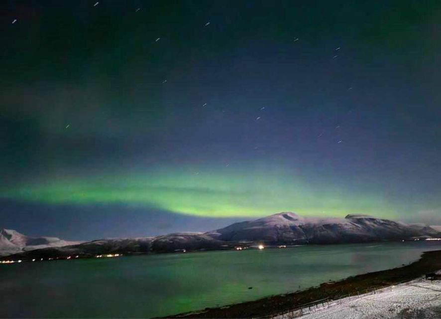 Tromsø: Lyngen Horseback Winter Evening Riding Experience - Activity Overview