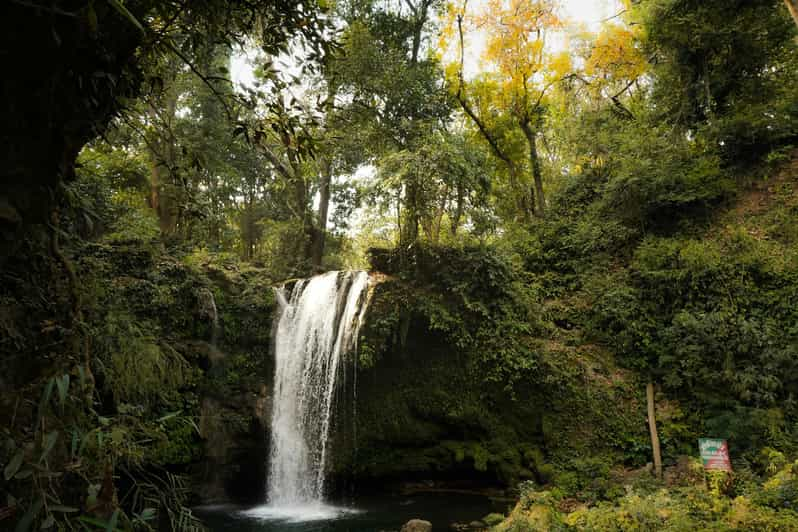 Upper Duden Waterfall, Cave, Canyon, Tomb Ruins, Large Info - Overview of Upper Duden Waterfall