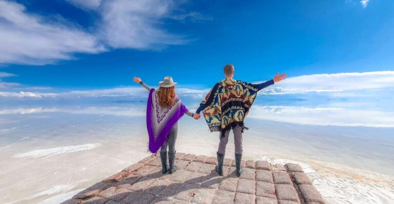 Uyuni: Isla Incahuasi & Uyuni Salt Flats Full-Day Jeep Tour