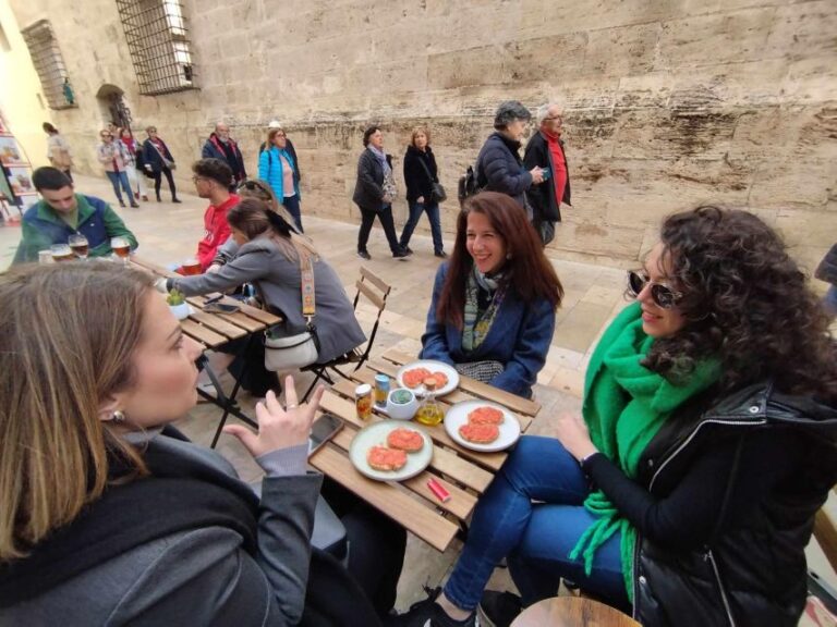 Valencia: Street Food Tour Including Paella & Tapas Tasting