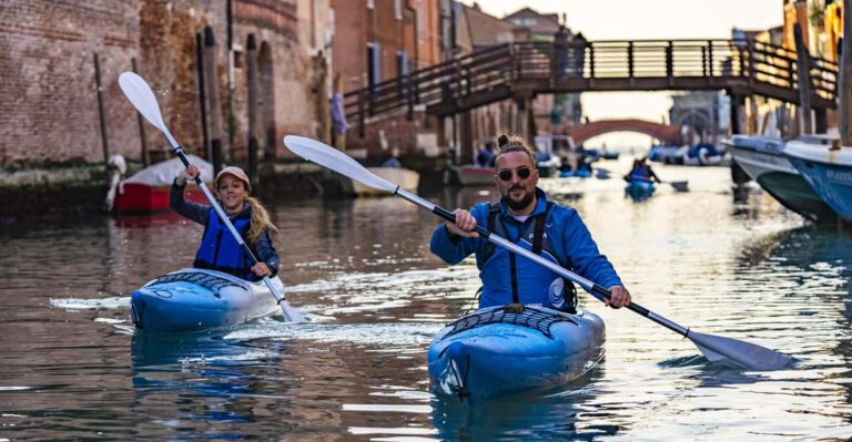 Venice Family Kayaking Class: Training on the Water