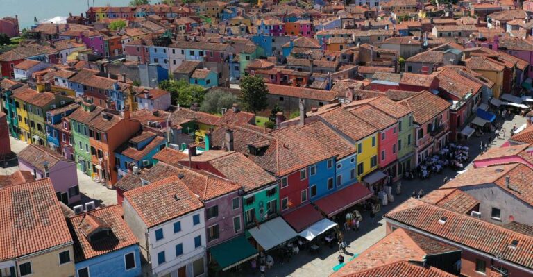 Venice: Murano and Burano Boat Trip With Glass Blowing Show