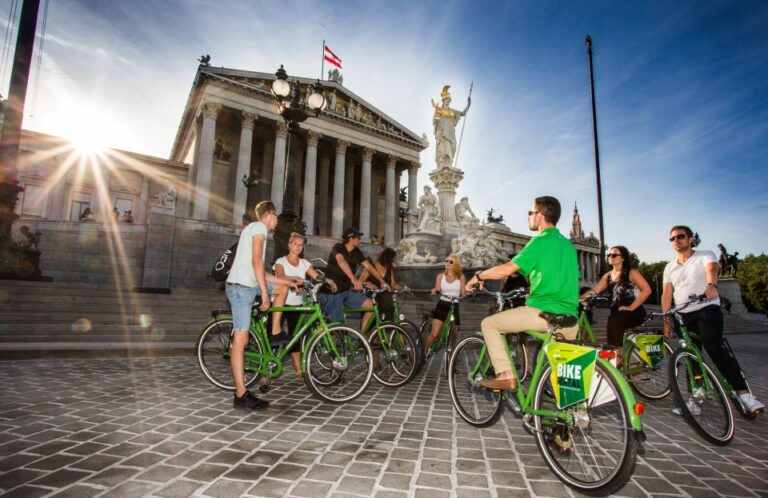 Vienna by Bike 3-Hour All-In-One City Bike Tour in English