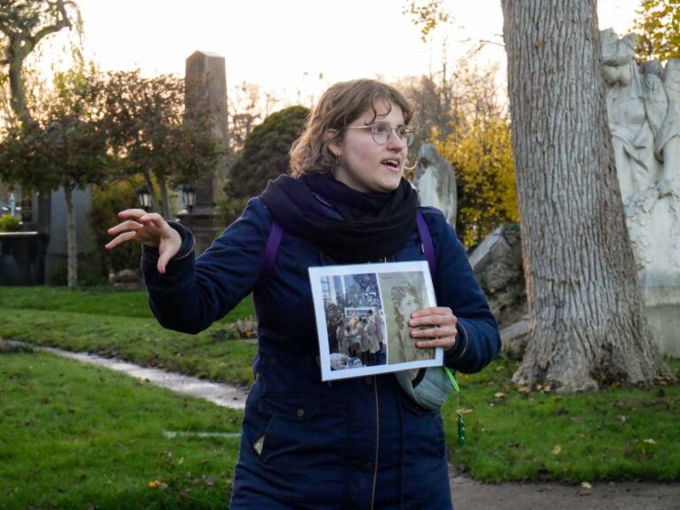 Vienna: Guided Walking Tour of the Central Cemetery