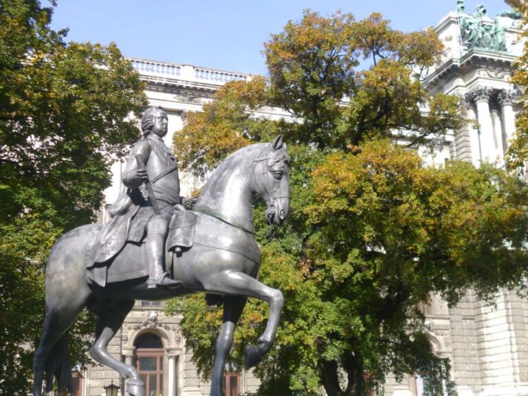 Vienna: Imperial History Guided Walking Tour