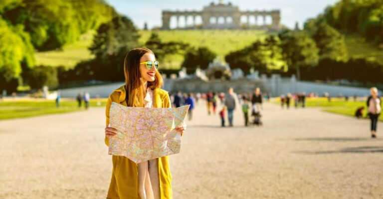 Vienna: Skip-the-Line Schonbrunn Palace Private Tour