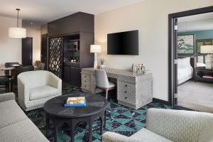 W Miami - Hotel Location and Accessibility