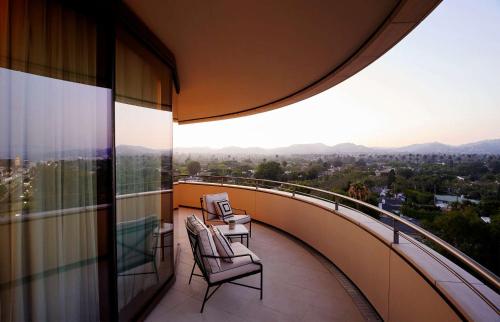 Waldorf Astoria Beverly Hills - Good To Know