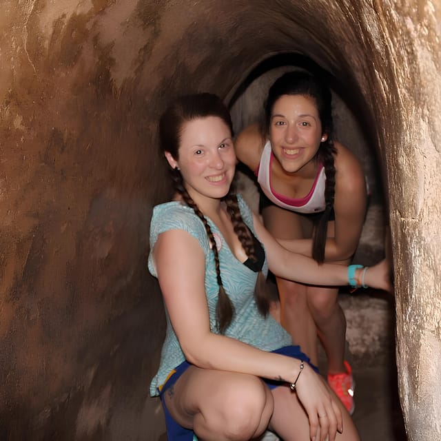 War Remnants Museum & Cu Chi Tunnels Tour - Tour Overview