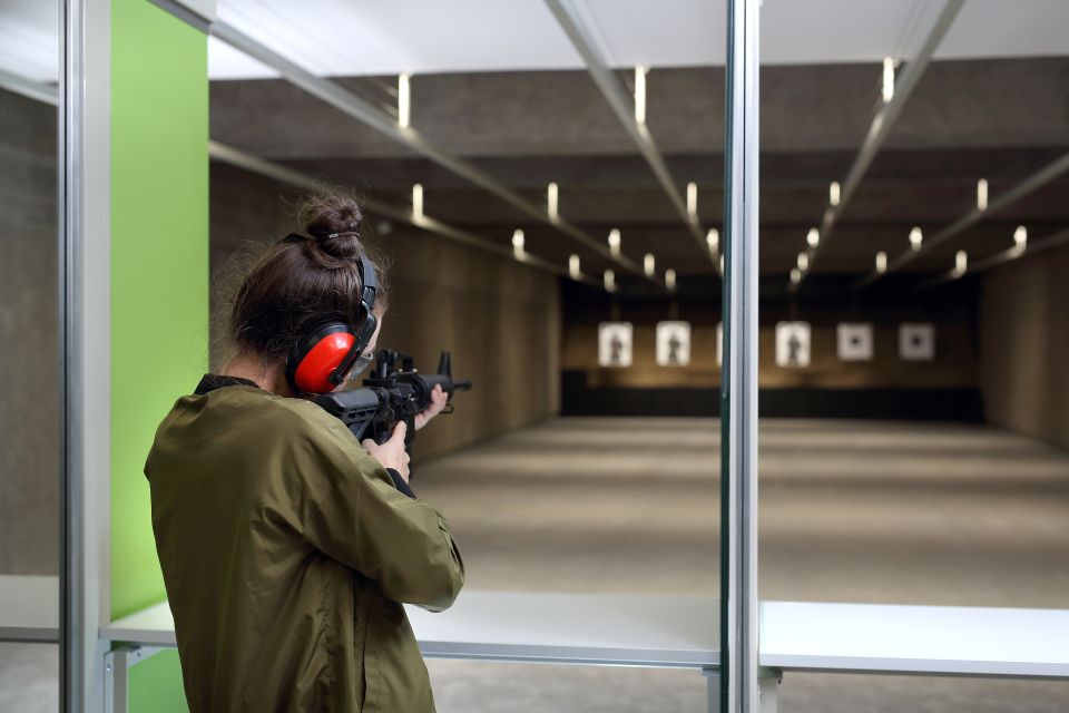 Warsaw: Gun Shooting Experience With Transfers - Activity Overview