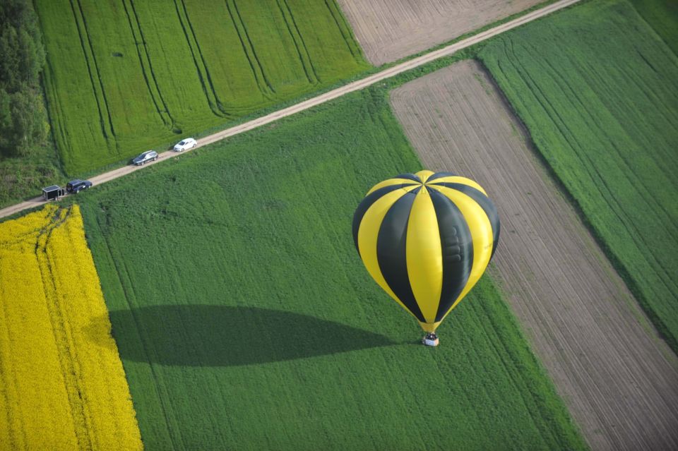 Warsaw: Hot Air Balloon Flight and Tykocin or Narew NP Visit - Overview of the Experience