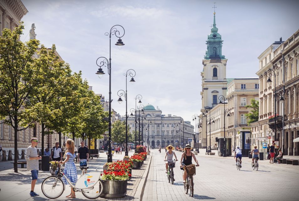 Warsaw: Old and New Town Private Walking Tour - Tour Overview