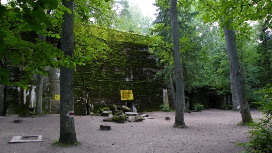 Warsaw: Private Full-Day Excursion to Wolfs Lair