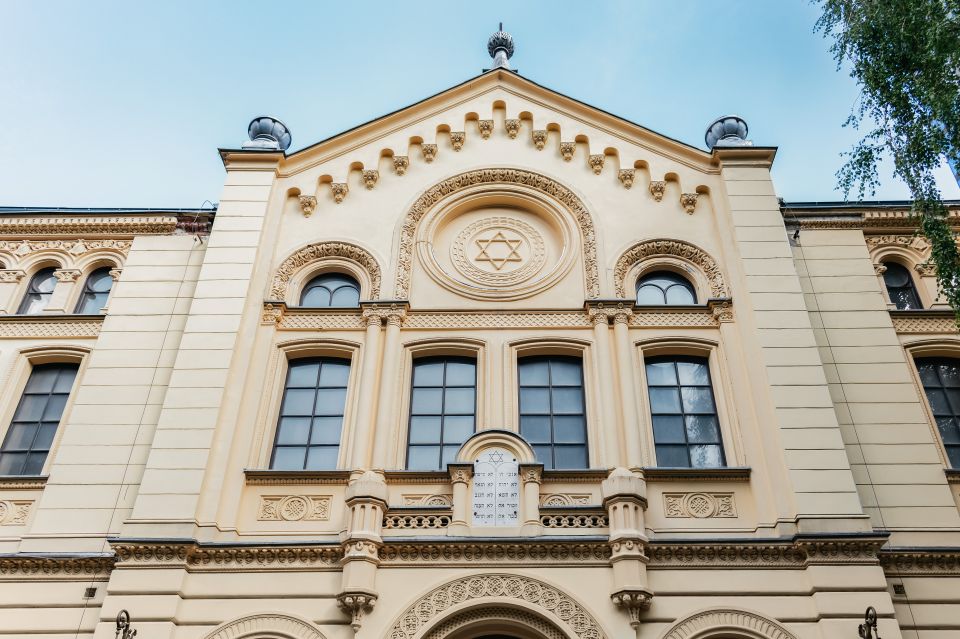 Warsaw: Warsaw Ghetto Private Walking Tour With Hotel Pickup - Tour Overview and Pricing