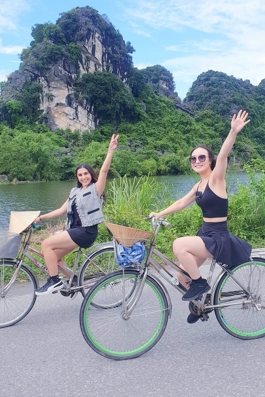 Wonderful Ninh Binh: HOA LU – CYCLING - TRANG AN – MUA CAVE - Overview of the Tour