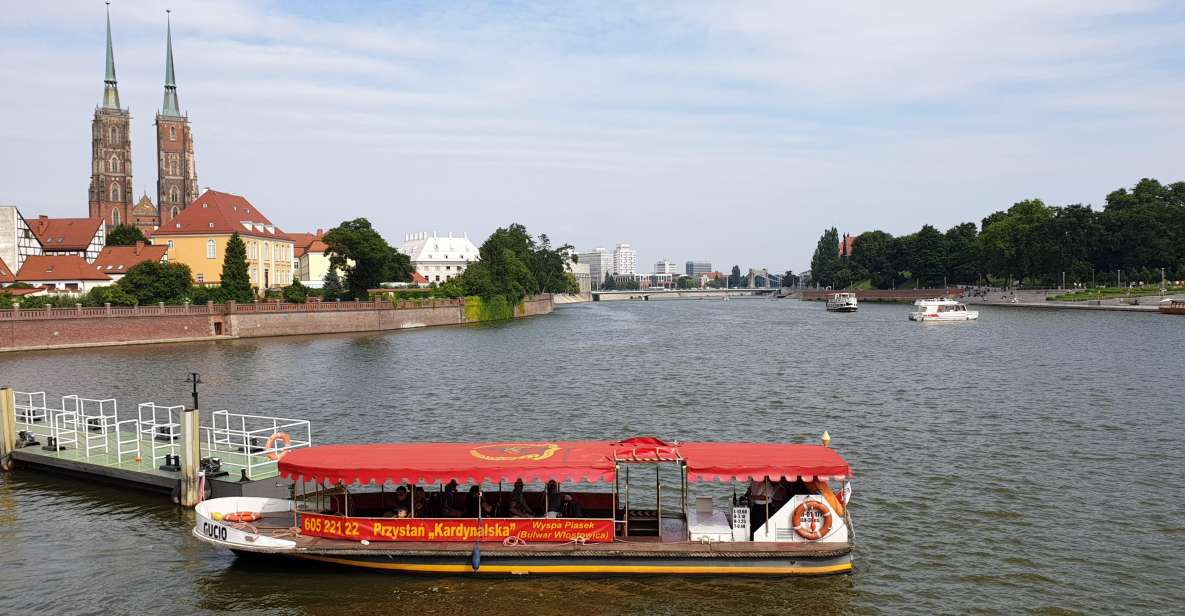 Wrocław: Gondola Cruise With a Guide - Overview of the Gondola Cruise