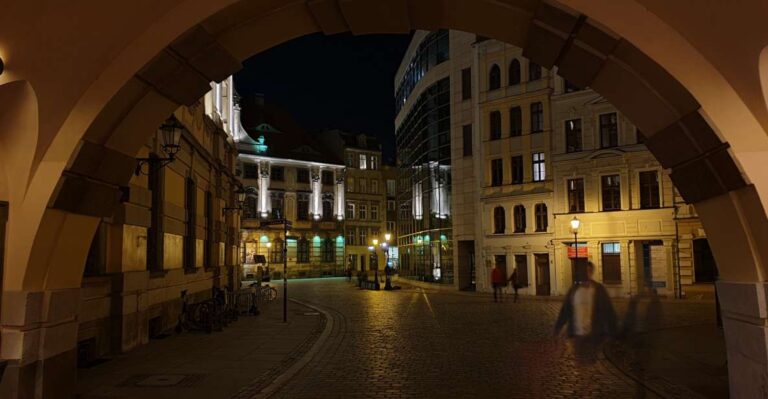 Wroclaw: Guided City Night Tour (2 Hours)