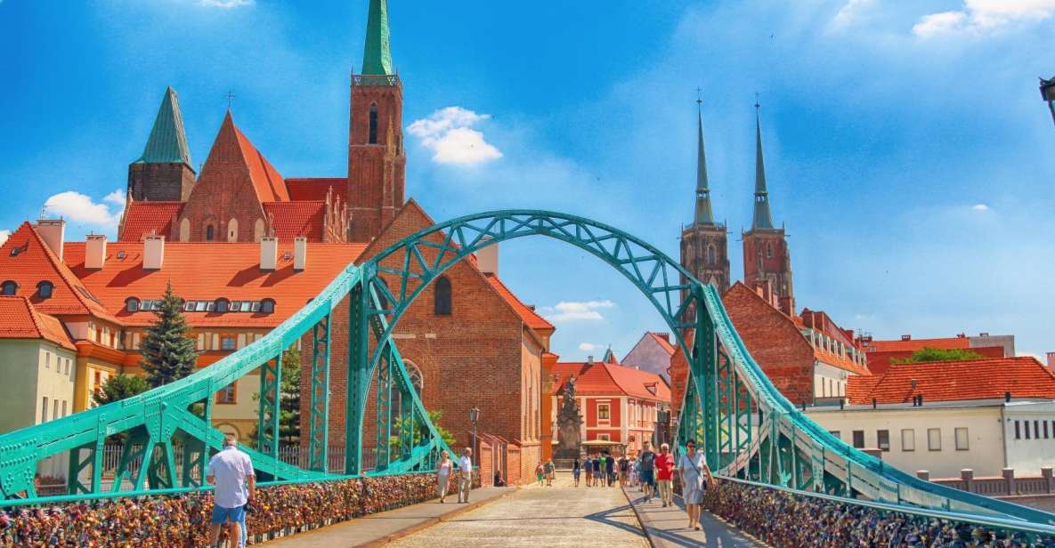 Wroclaw: Old Town Highlights Private Walking Tour - Highlights of Wroclaw Old Town