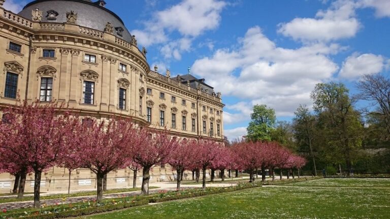 Würzburg – Private Tour Including Visit to Residence