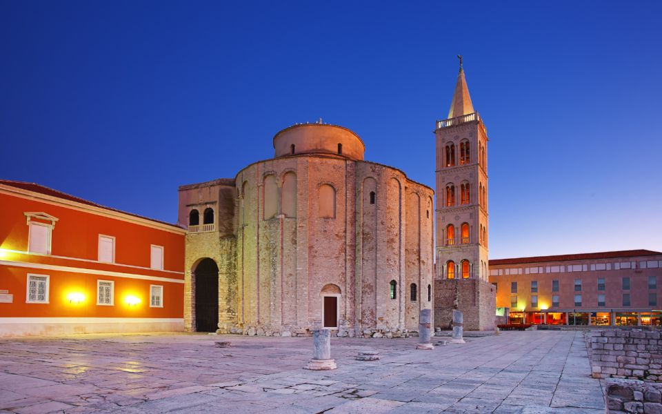 Zadar: Evening Walking Tour of the Old Town - Tour Highlights and Experience