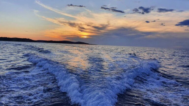 Zadar: Speed Boat Trip Around the Islands of Zadar Archipel